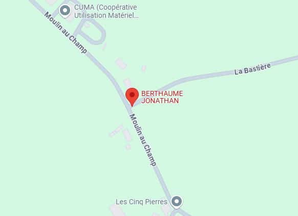 Localisation Berthaume Jonathan: Carte Moulin au Champ Carte détaillée de la zone. Un point rouge marque "BERTHAUME JONATHAN" sur "Moulin au Champ". Proche de "CUMA" et "La Bastière".